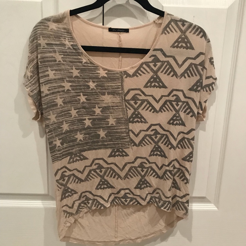 graphic tee